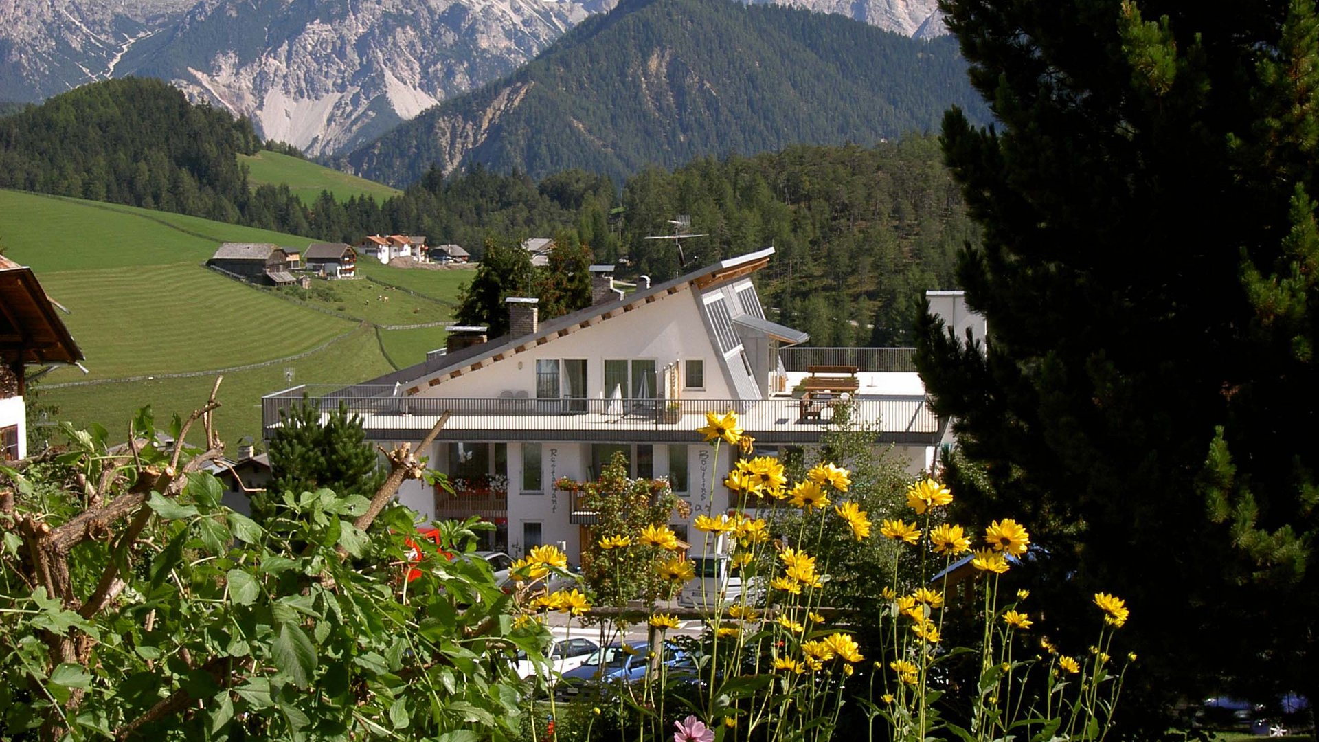 Hotel in San Martino in Badia: a retreat for adventurers